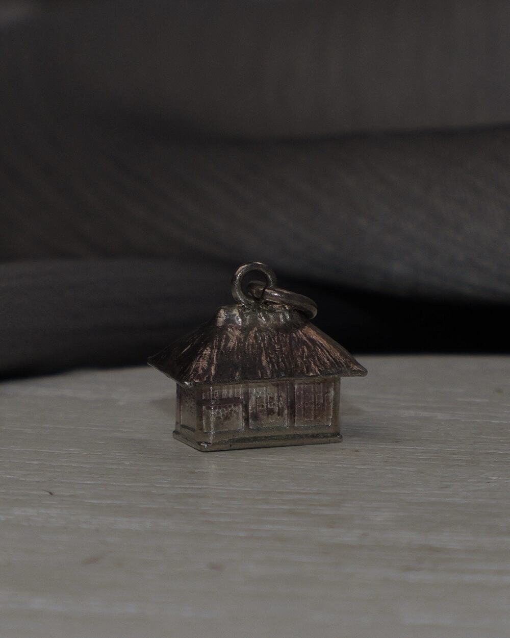 Vintage Sterling Silver Japanese Cabin Charm 1.4G / 0.5in